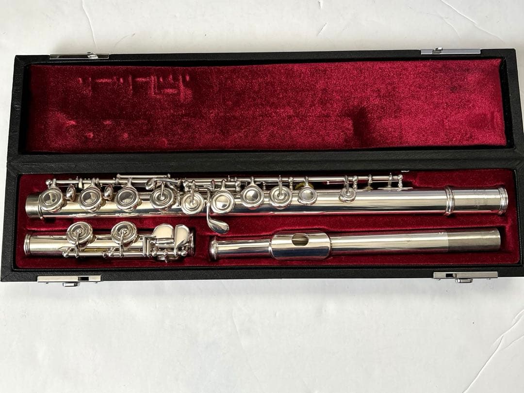 美品 リップ銀製・ヤマハフルート YFL351S Eメカ