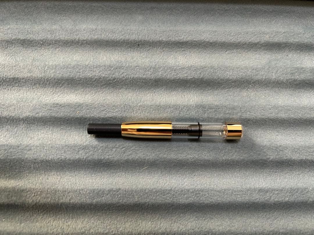 プラチナ万年筆 #3776 センチュリー ブルゴーニュ Fニブ