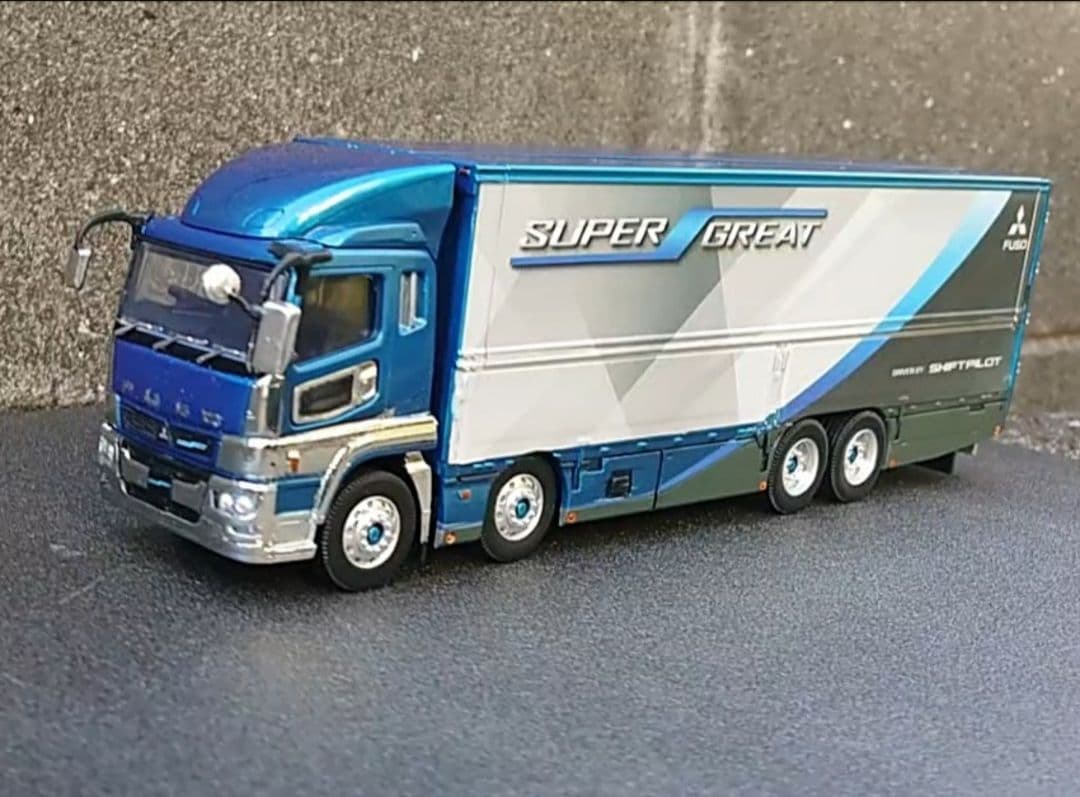 1/43 ふそうスーパーグレート ミニカー