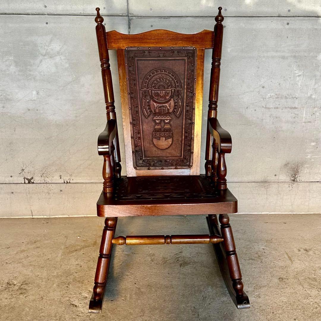 ✦ レトロ アンティーク調ロッキングチェア ✦ 木製×レザー 彫刻装飾ビンテージ