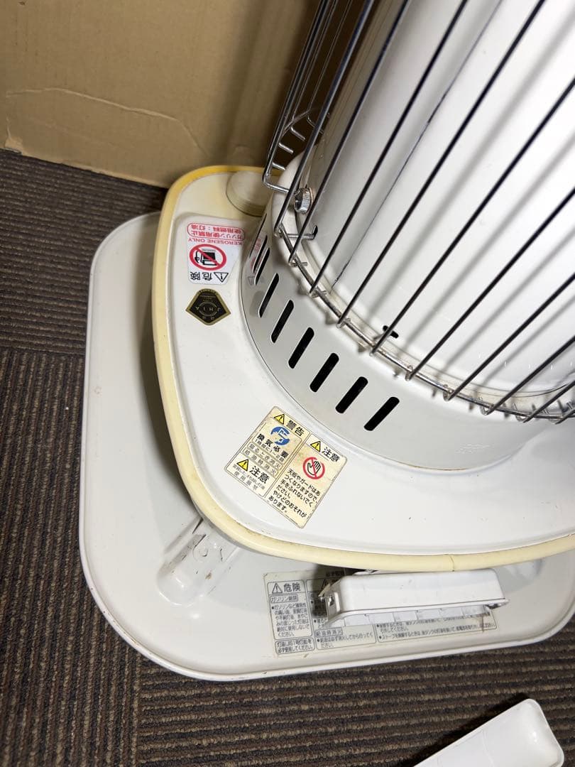 CORONA石油ストーブ 円筒形