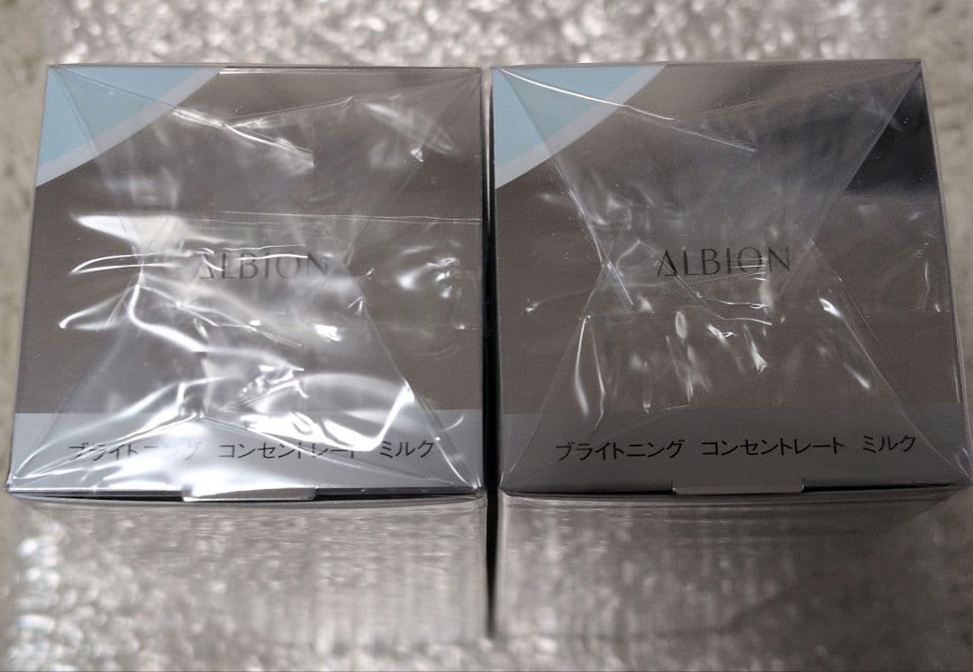 新品　アルビオン　アンフィネス ブライトニング コンセントレートミルク　200ｇ