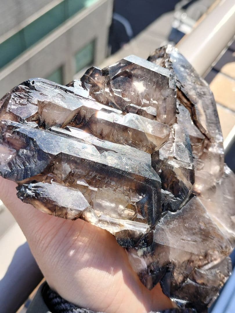 【超特価】スモーキーエレスチャル　金色のきらめき