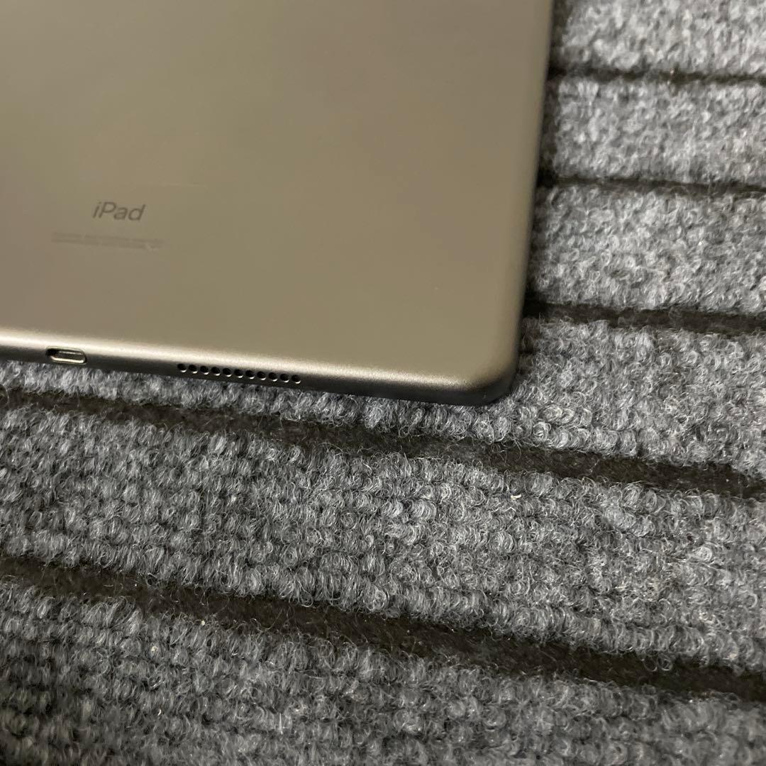 154 iPad Air3 3世代 64GB SIMフリー スペースグレイ