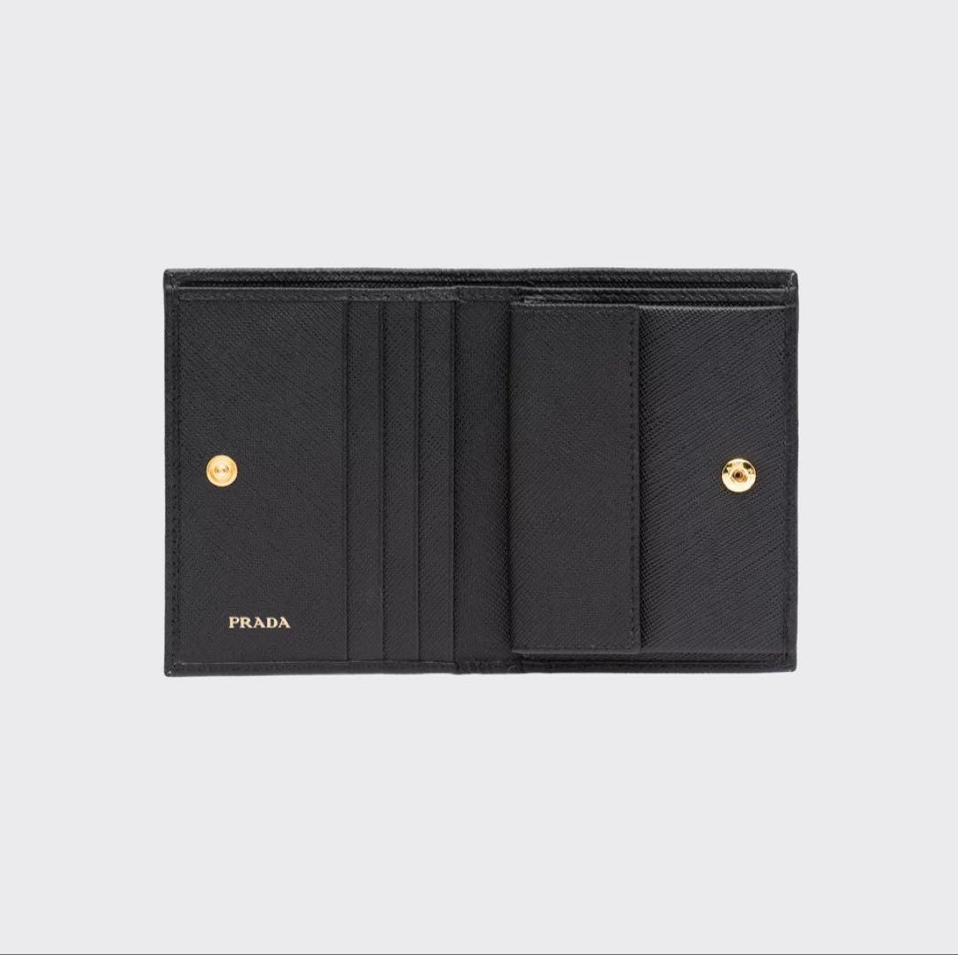 【早い者勝ち】PRADA ブラック 二つ折り財布