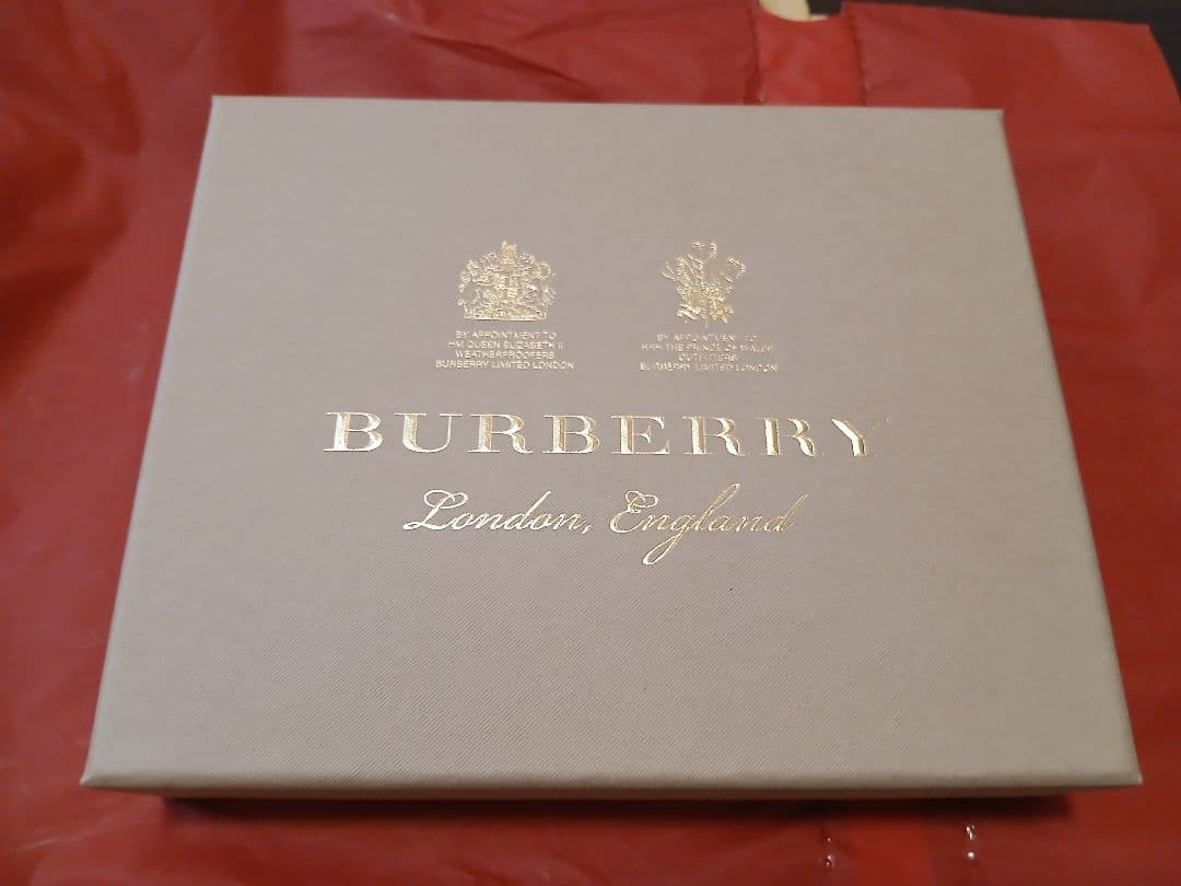 新品未使用　バーバリー　BURBERRY　6連キーケース　メンズ