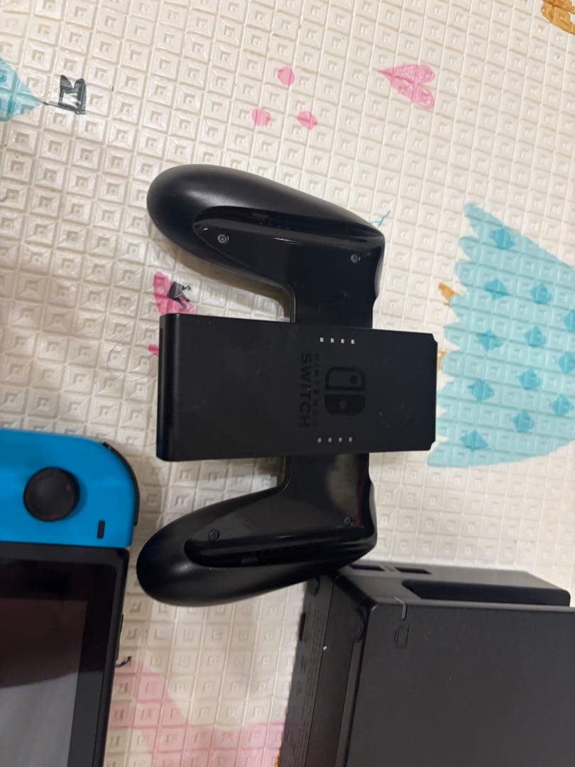 Nintendo Switch 青/赤 Joy-Con 本体初期化済み値引き不可