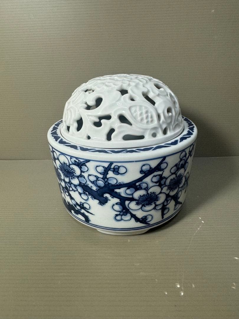 2570 三川内焼　染付四君子文香炉　昭和44年　陽山末太郎作