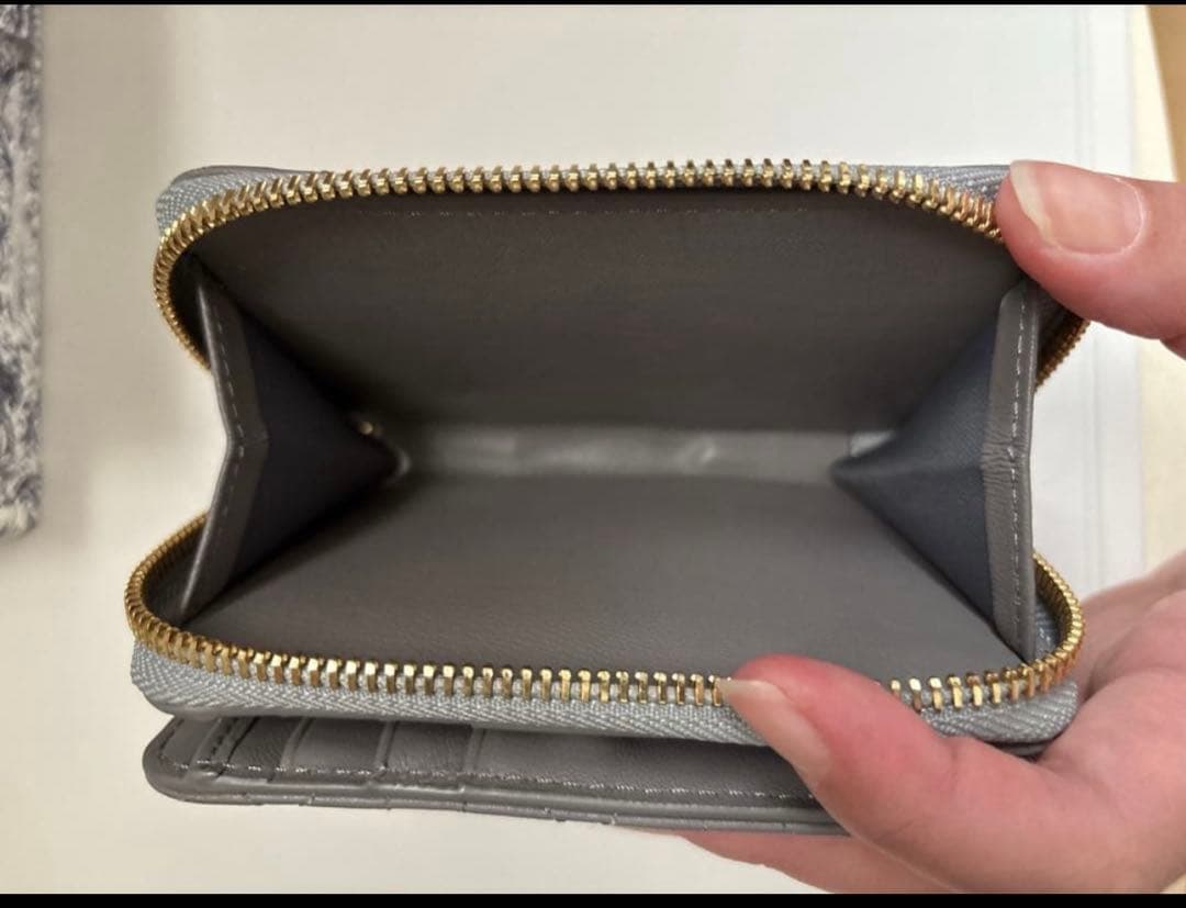 DIOR キルティング財布