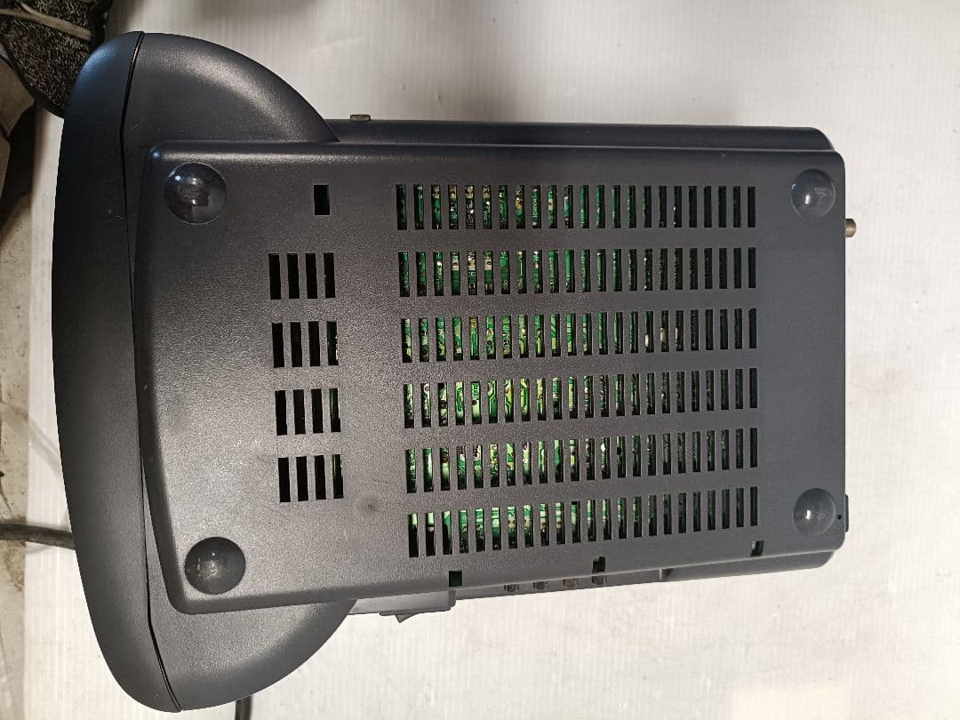 SONY TRINITRON 小型ブラウン管テレビ 通電確認済