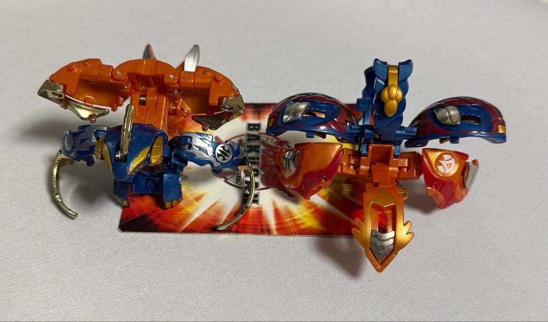 爆丸　轟ガリュウ　瞬ホロス　カード無　本体のみ　セット