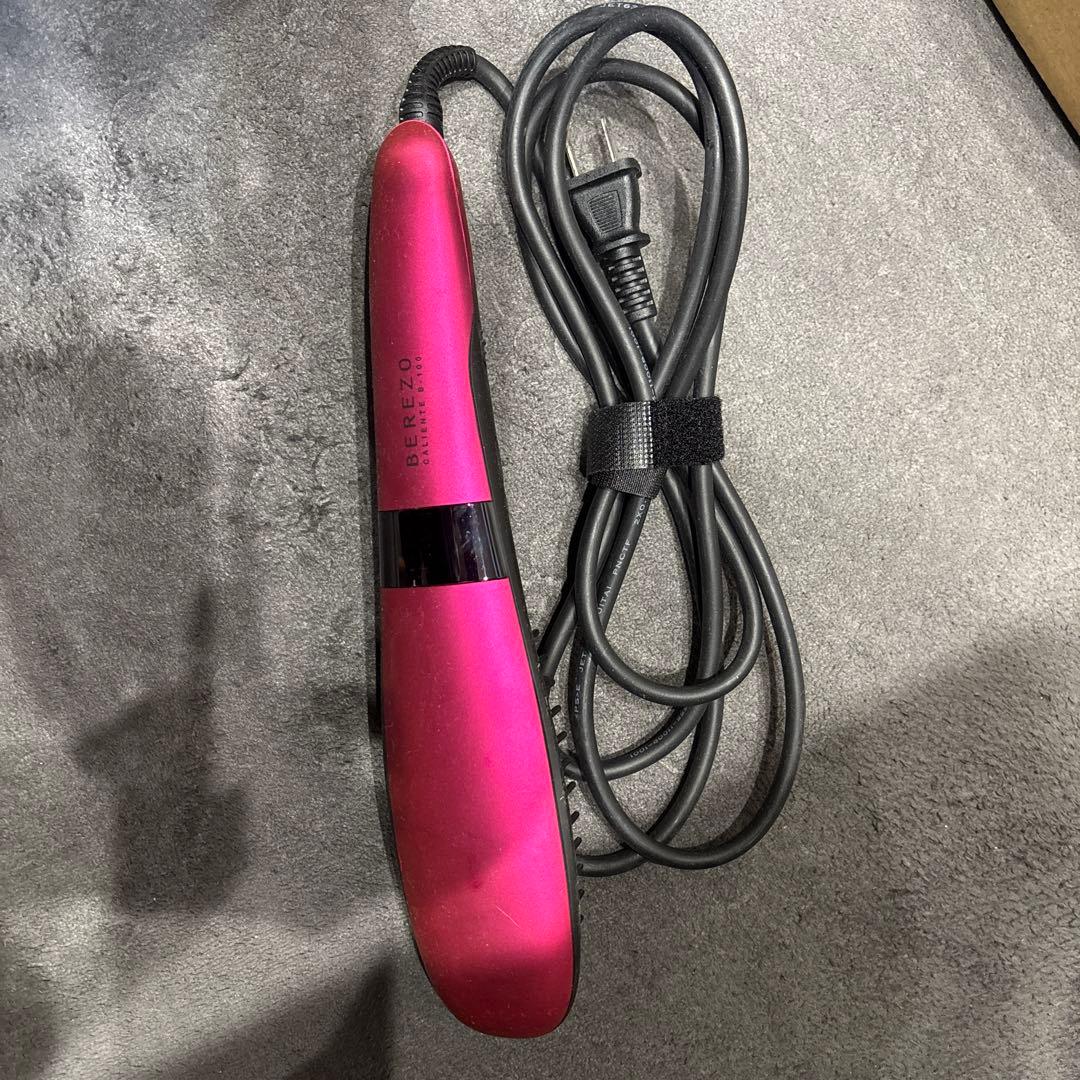 ピンク ブラシ型ヘアアイロン