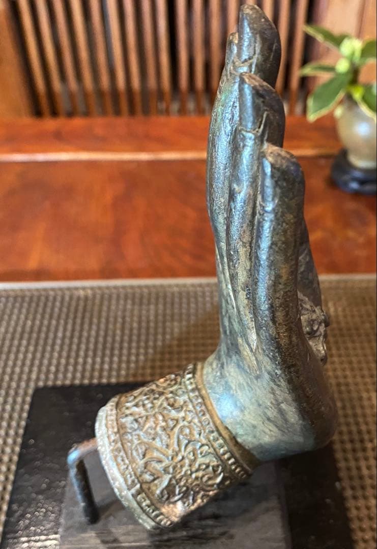 1７世紀　古代タイ国　アユタヤ様式 青銅製　仏手　鑑賞台付 ヴィンテージレア