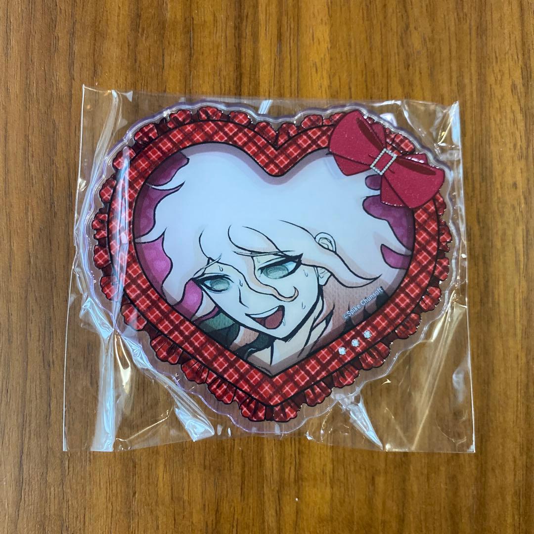 ダンガンロンパ 狛枝凪斗 ハート型アクリルバッジ