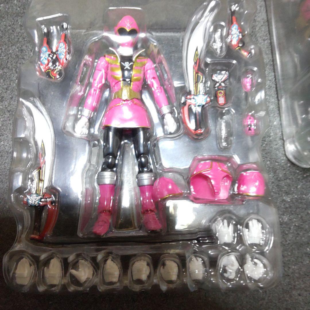 S.H.Figuarts フィギュアーツ　ゴーカイピンク　ゴーカイジャー