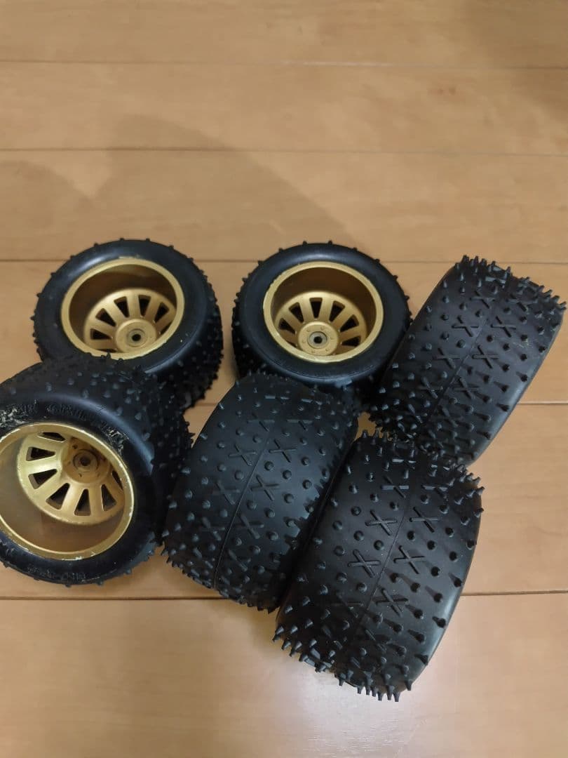 タミヤDF-02レーシングバギー メカなど色々付いてます