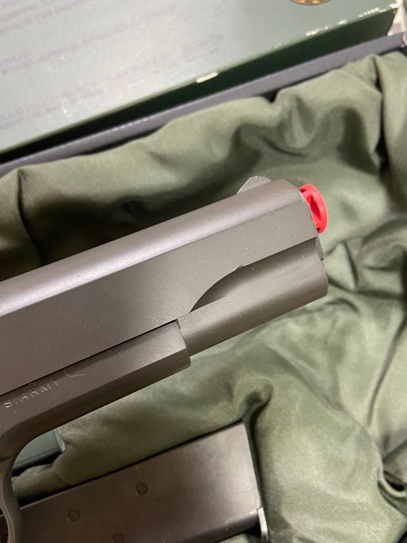 東京マルイ製M1911A1コルトガバメントGBBガス缶２本付　送料込み　即日発送