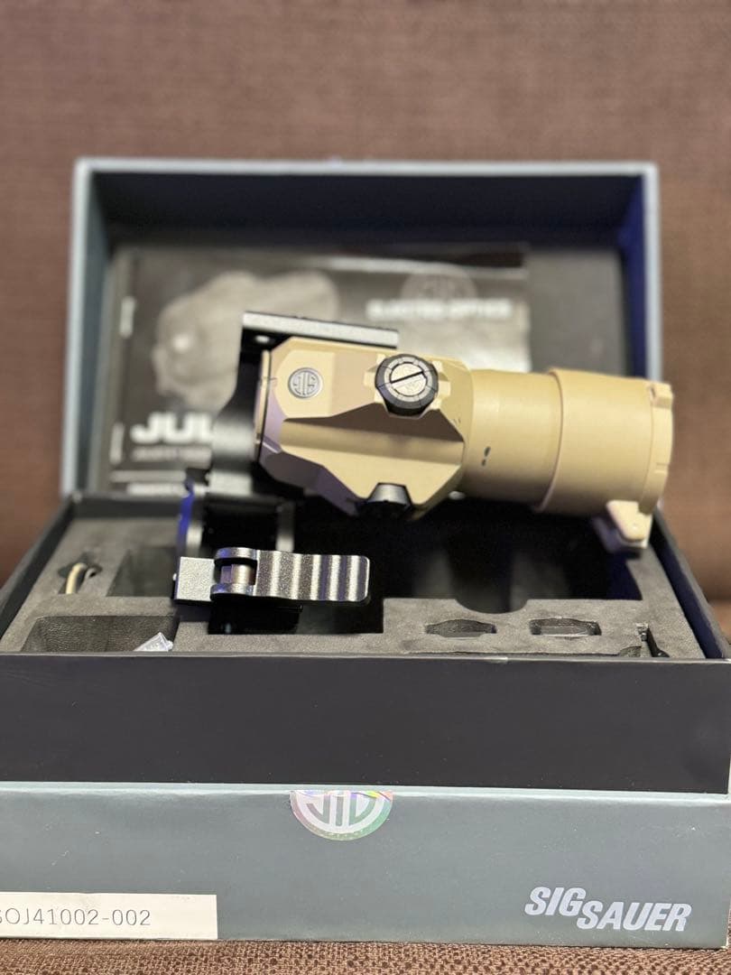 レ*オ様 SIG SAUER JULIET4 実物マグニファイア