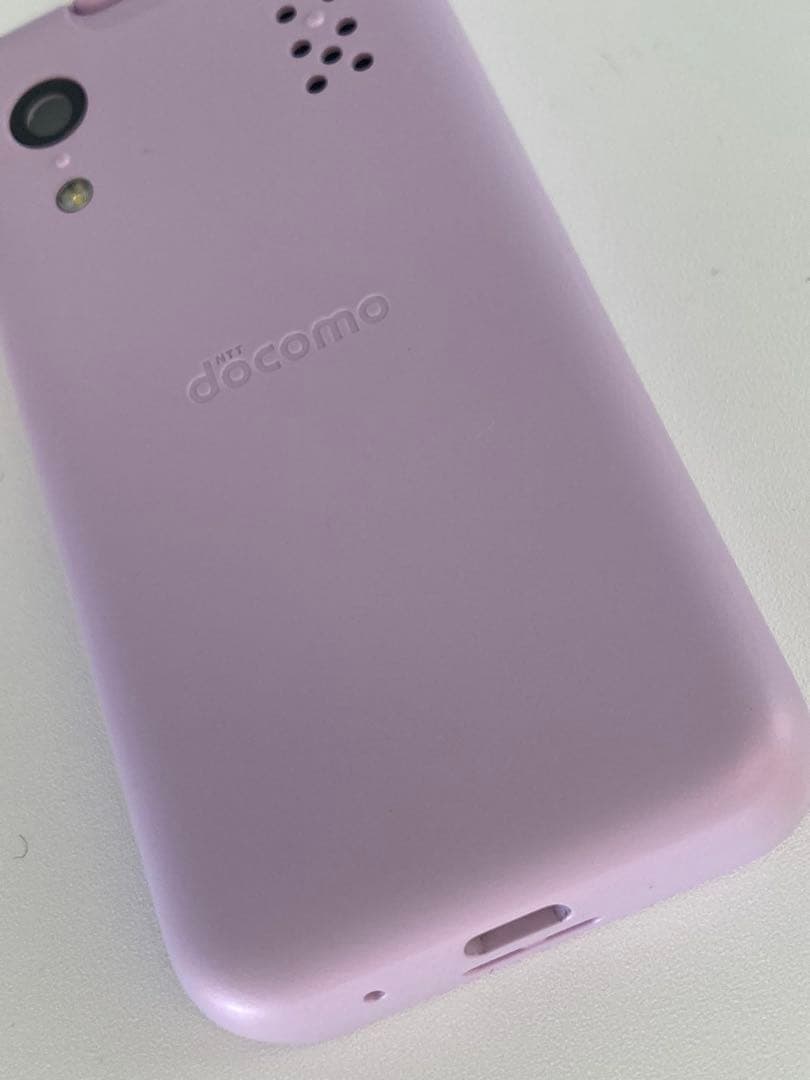 美品　NTT docomo KY-41C ラベンダー