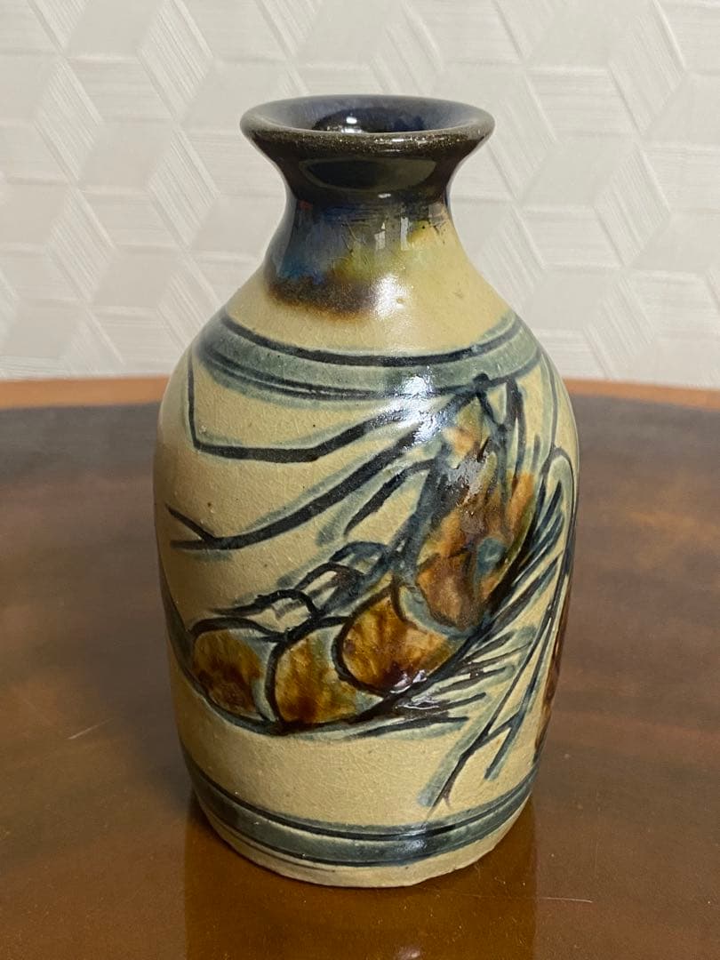 金城次郎　壺屋焼　海老魚文徳利　木箱共箱　 酒器　沖縄　人間国宝