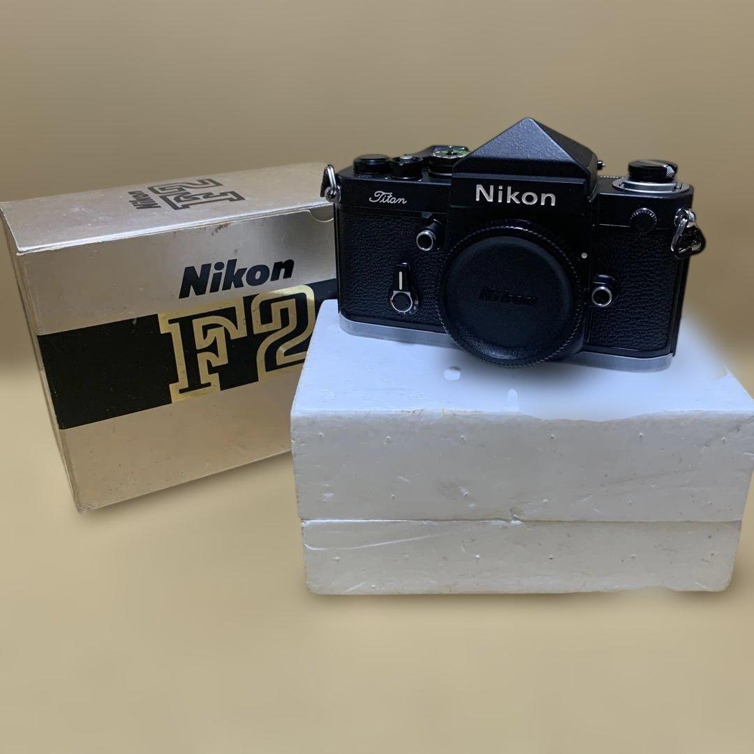 【希少カメラ】　Nikon F2チタン ボディ （Titan ネーム入り）元箱