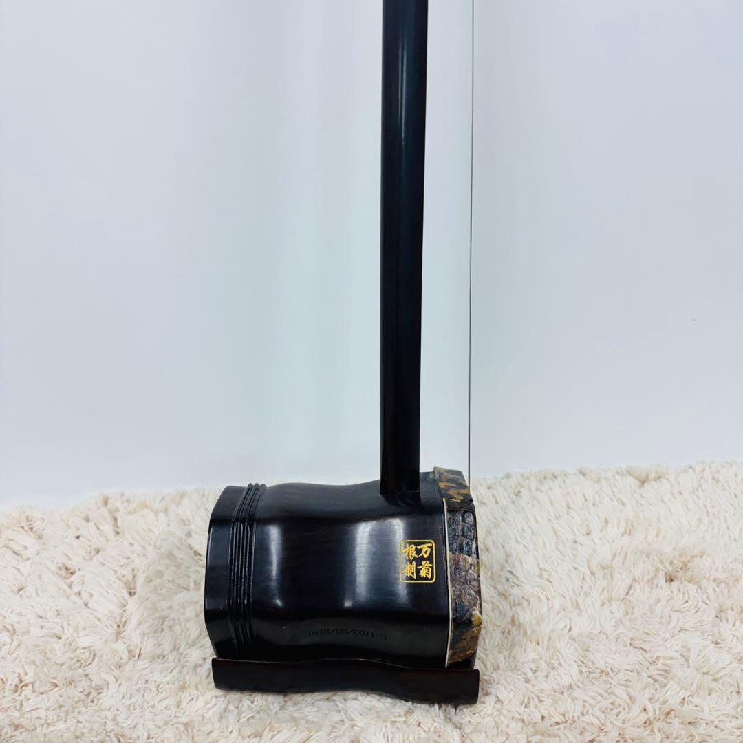 24時間以内発送 美品　蘇州　二胡　紅木　精品　万菊根制　蛇皮　ケース　弓