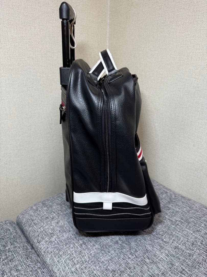 希少✨　カステルバジャック　鍵付き　レザー　キャリーケースブラック　デカロゴ