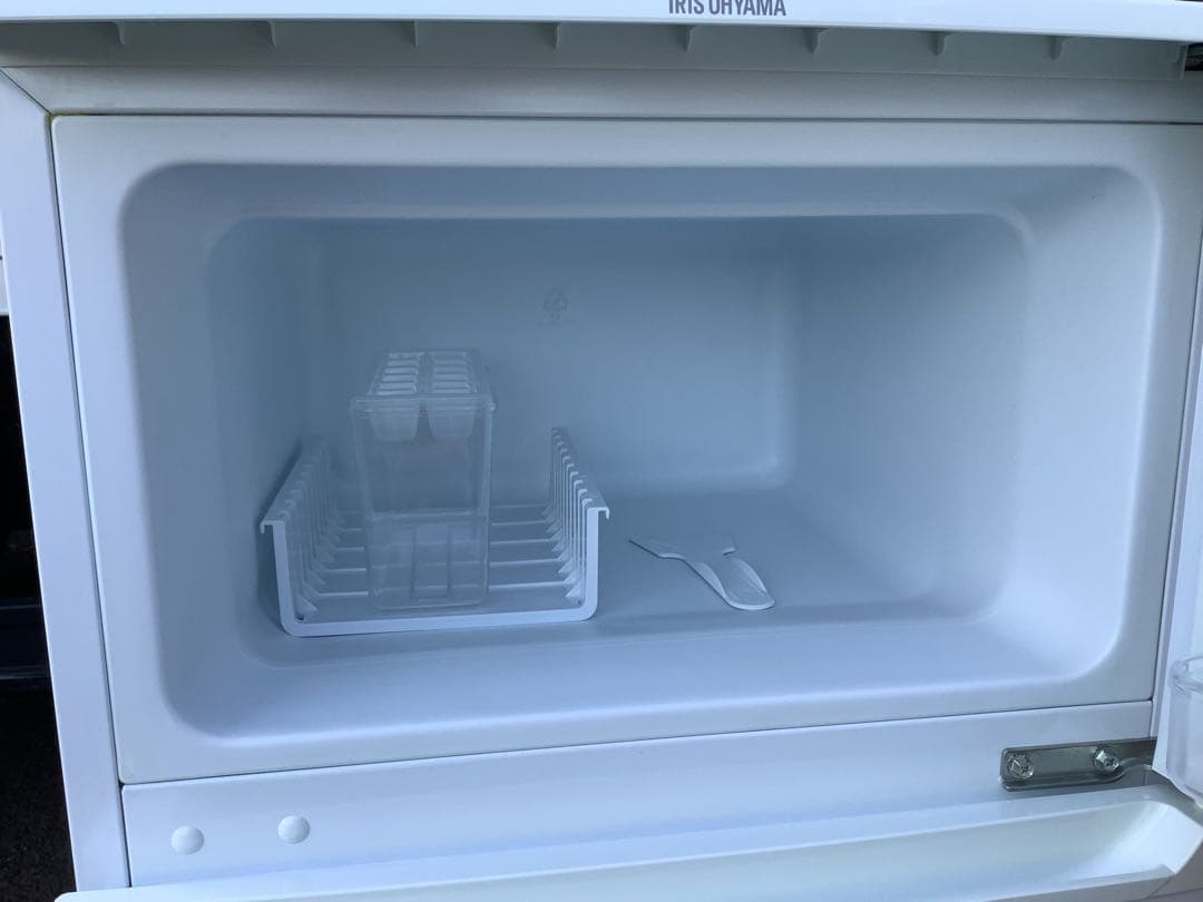 アイリスオーヤマ 2ドア冷蔵庫 IRR-90TF-W 90L 2018年製