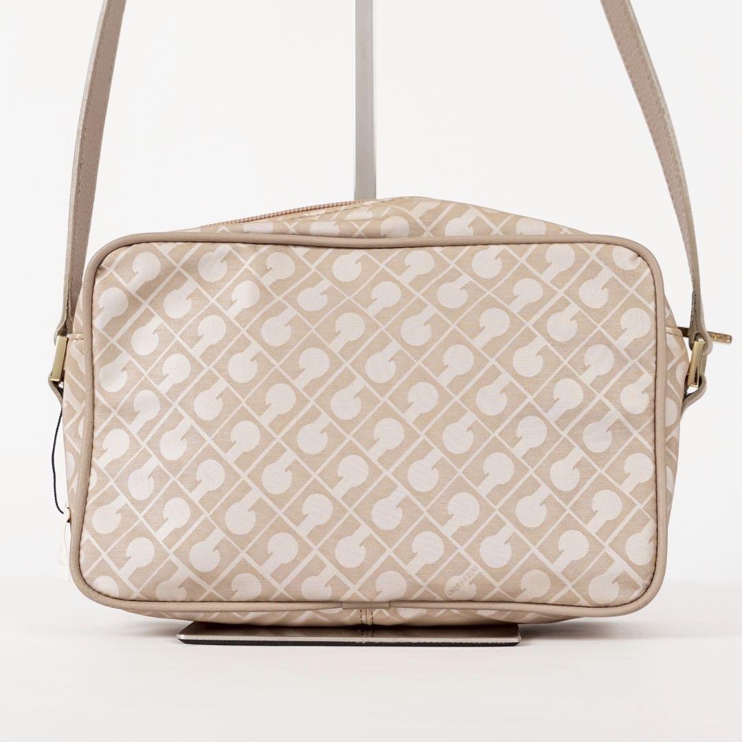 【極美品✨】ゲラルディーニ タグ付き ショルダーバッグ 総柄 レザー ベージュ