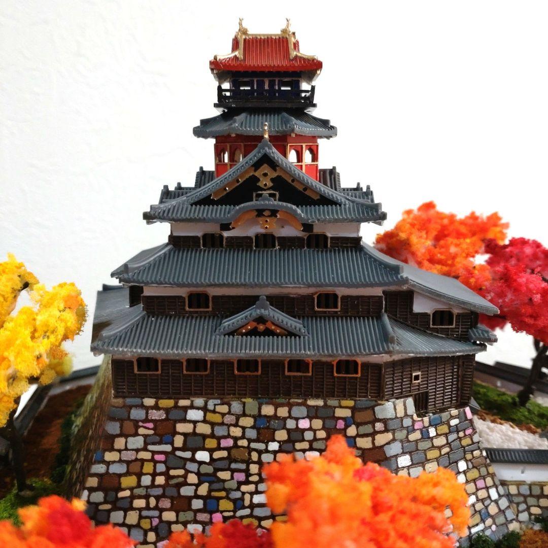 安土城　プラモデル　組立済完成品　秋（紅葉）バージョン