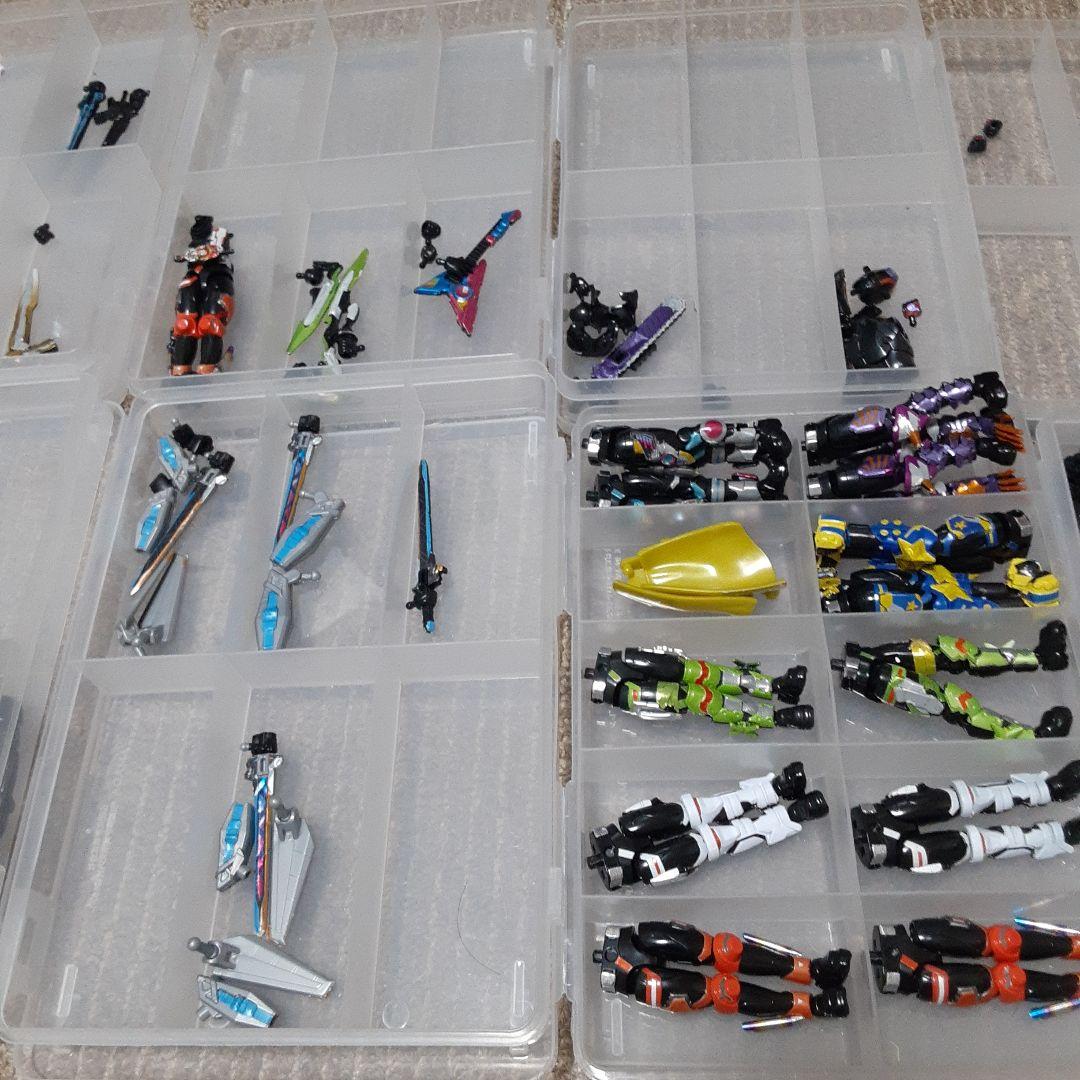 装動　仮面ライダーガヴ　ガッチャード　ギーツ　セット