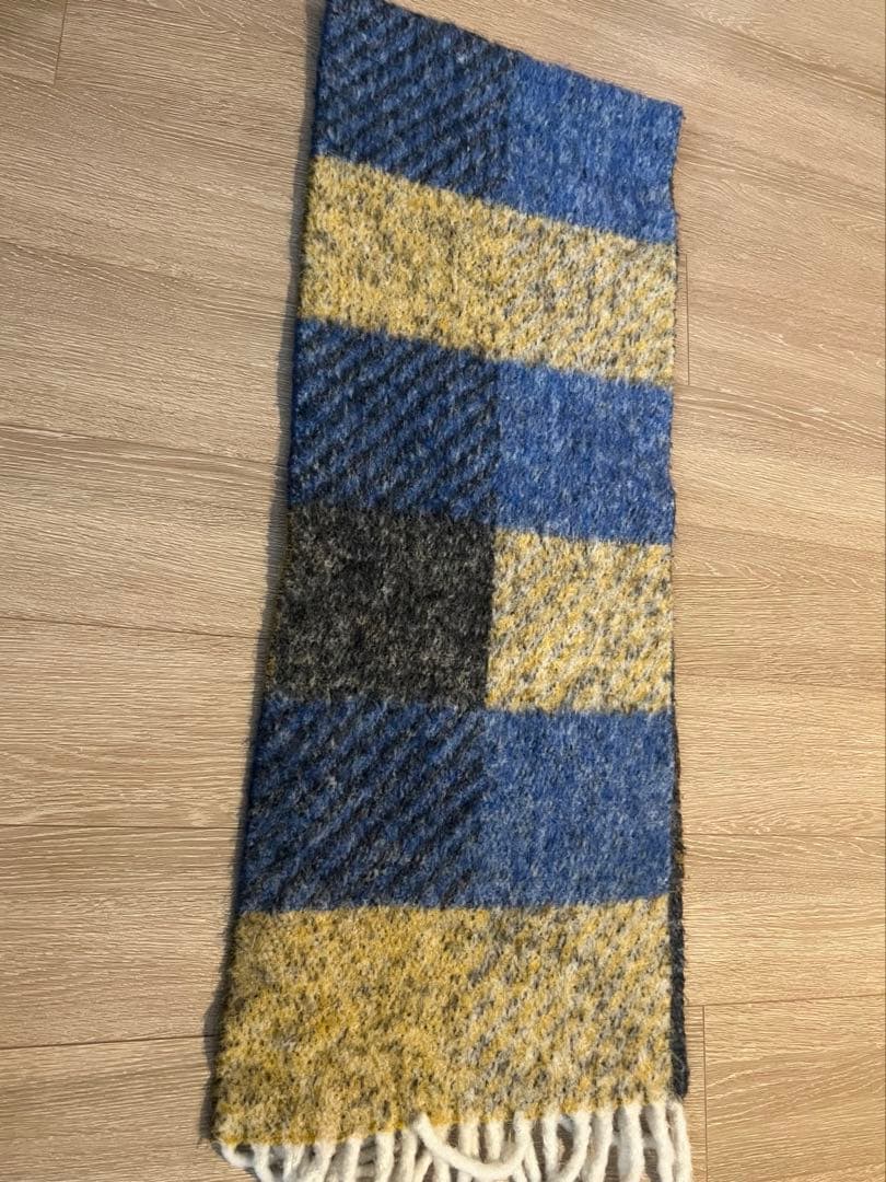 週末限定¥5.000オフMARNI マルチカラー モヘアスカーフ マフラー