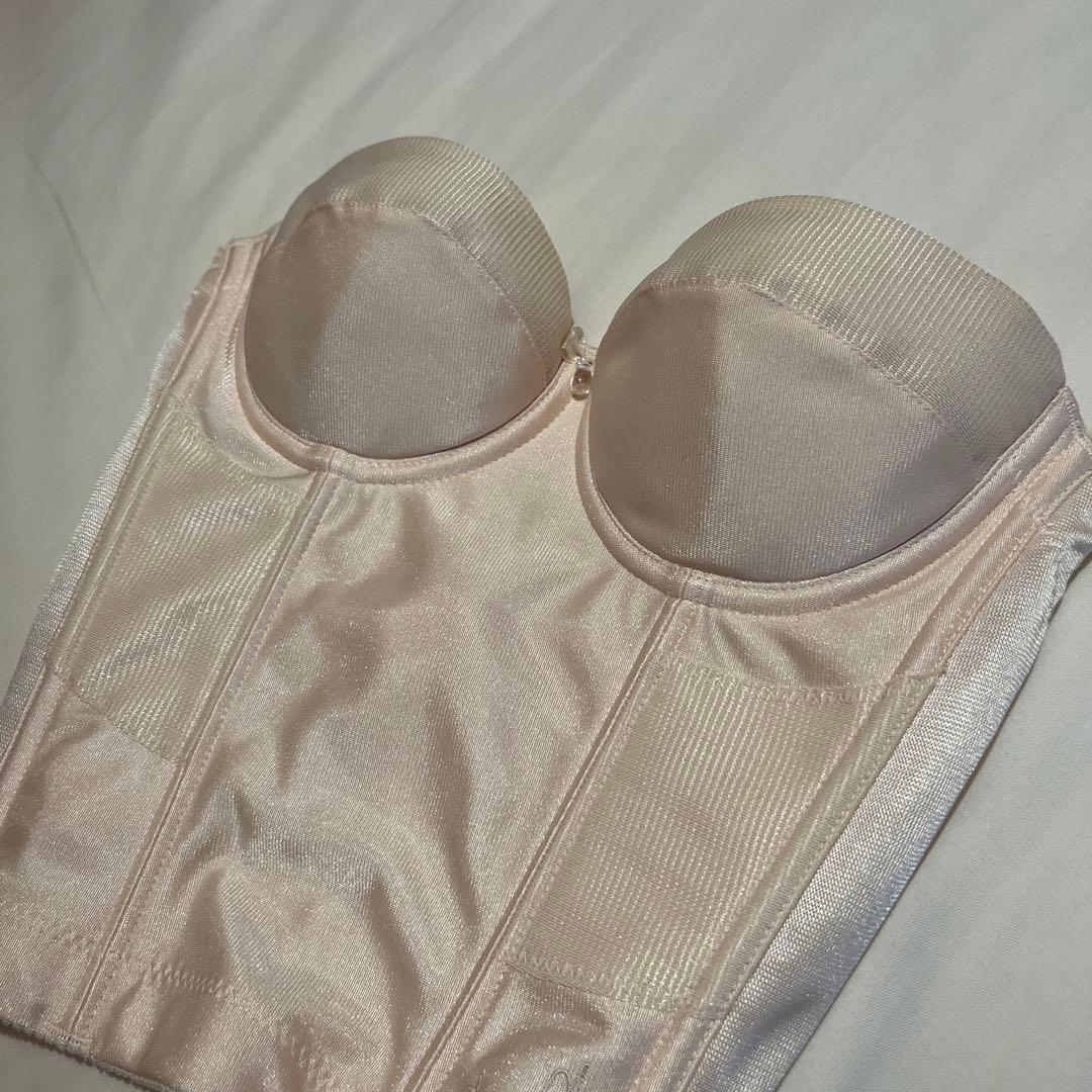 FOUR SIS & CO. B70 Vカット　ビスチェセット