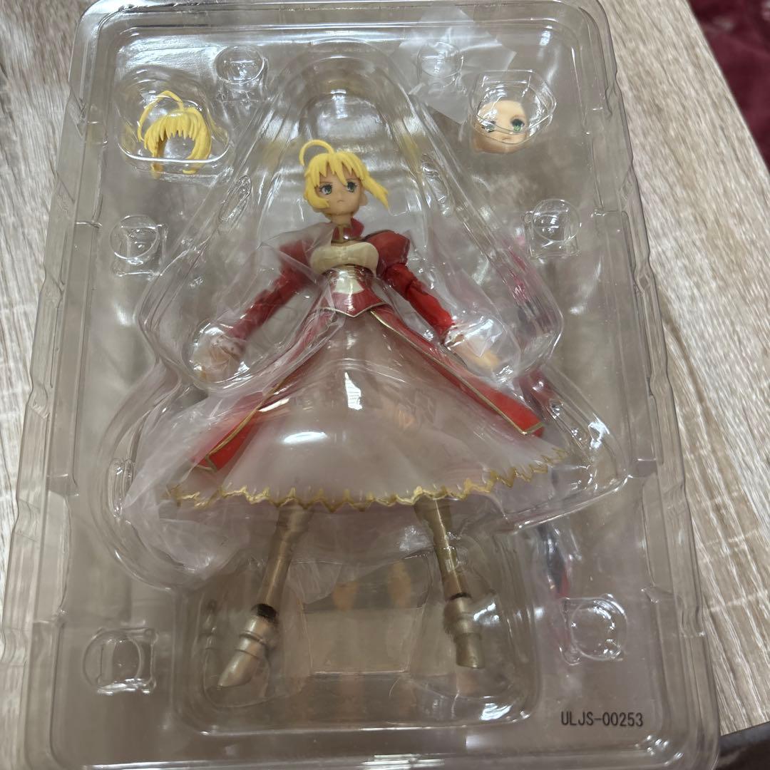 Fate Extra セイバー フィギュア　フェイト　エクストラ