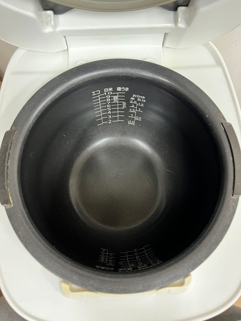 TIGER タイガー 圧力IH炊飯器 JPB-18E1 ホワイト 1.8L