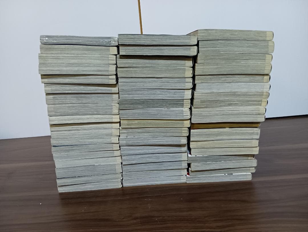 漫画「ひぐらしのなく頃に」50冊以上　コミックス