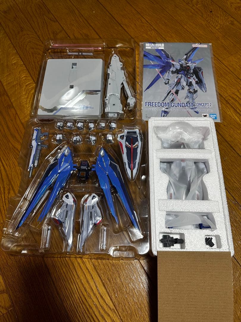 メタルビルド　フリーダムガンダムVer2 スノースパークルVer