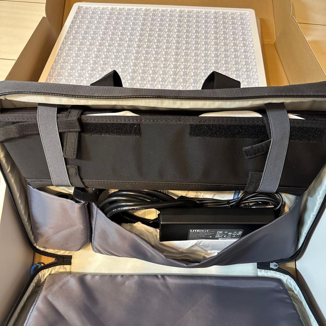 amaran Pano 120c 照明機器