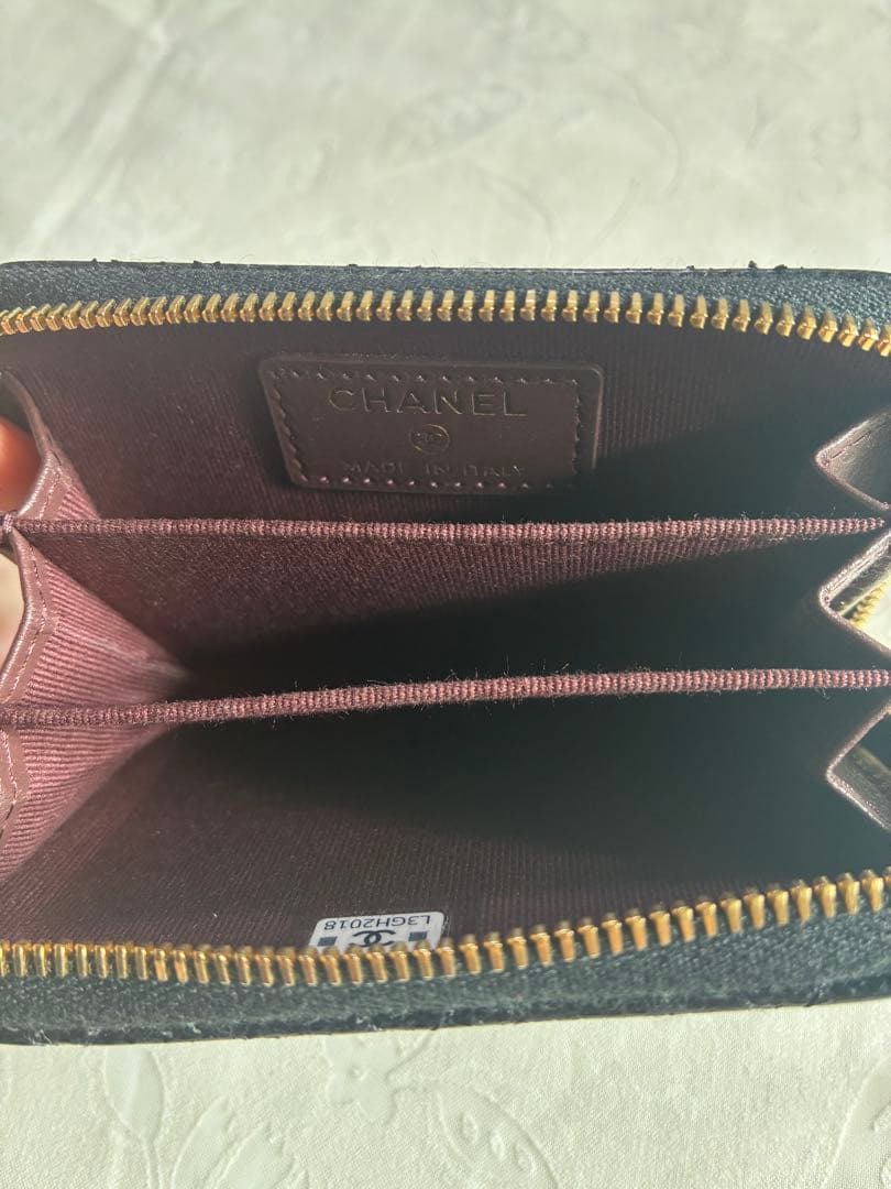 に*☻様 CHANEL クラシックジップパース　ブラック