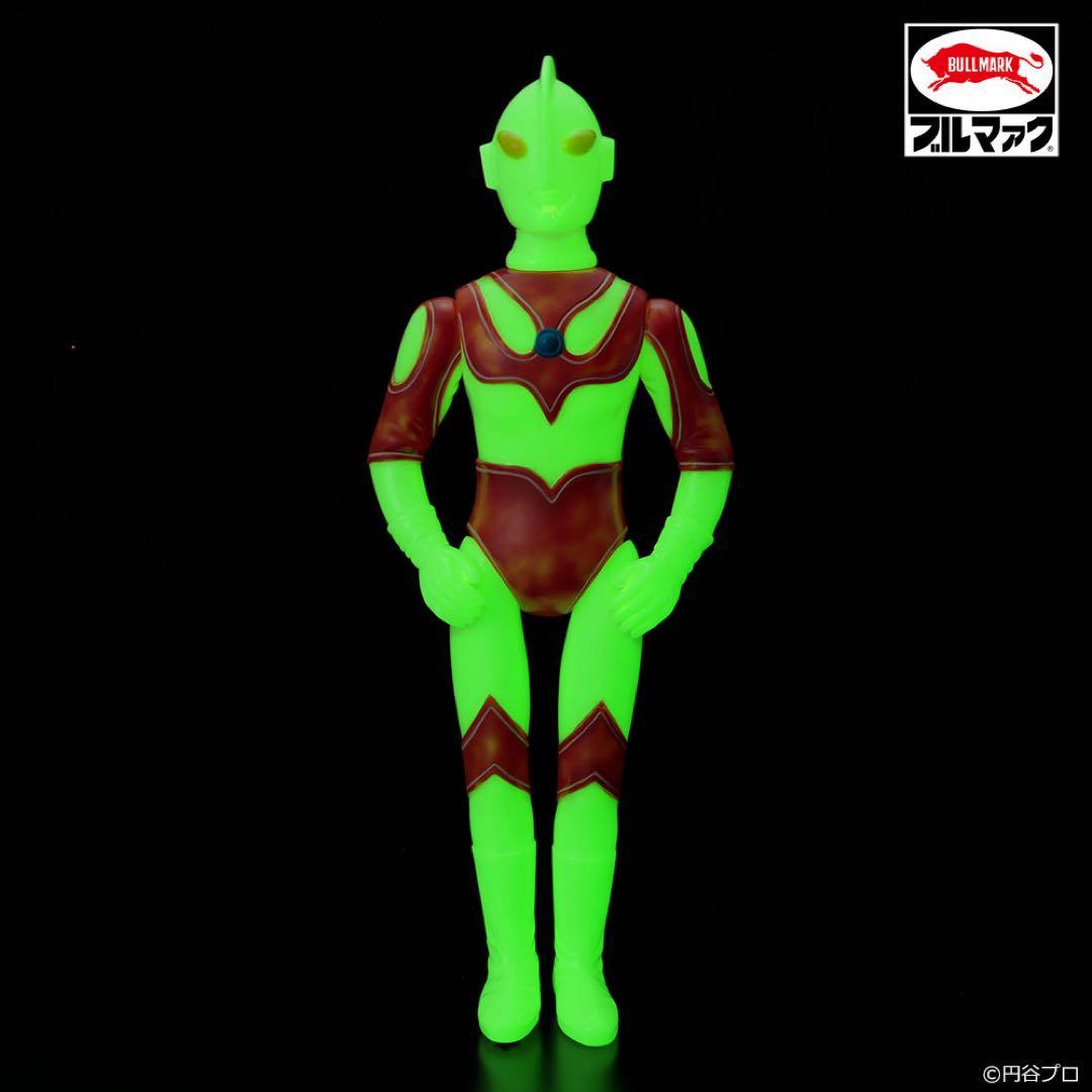 G帰ってきたウルトラマン(蓄光) フィギュア王限定カラー