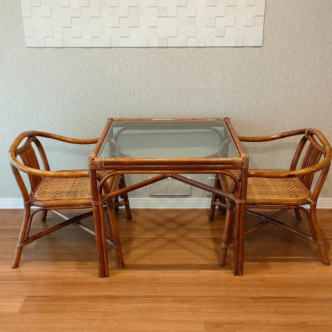 ビンテージラタン　ダイニングテーブルセット　ガラステーブル　椅子2脚付き