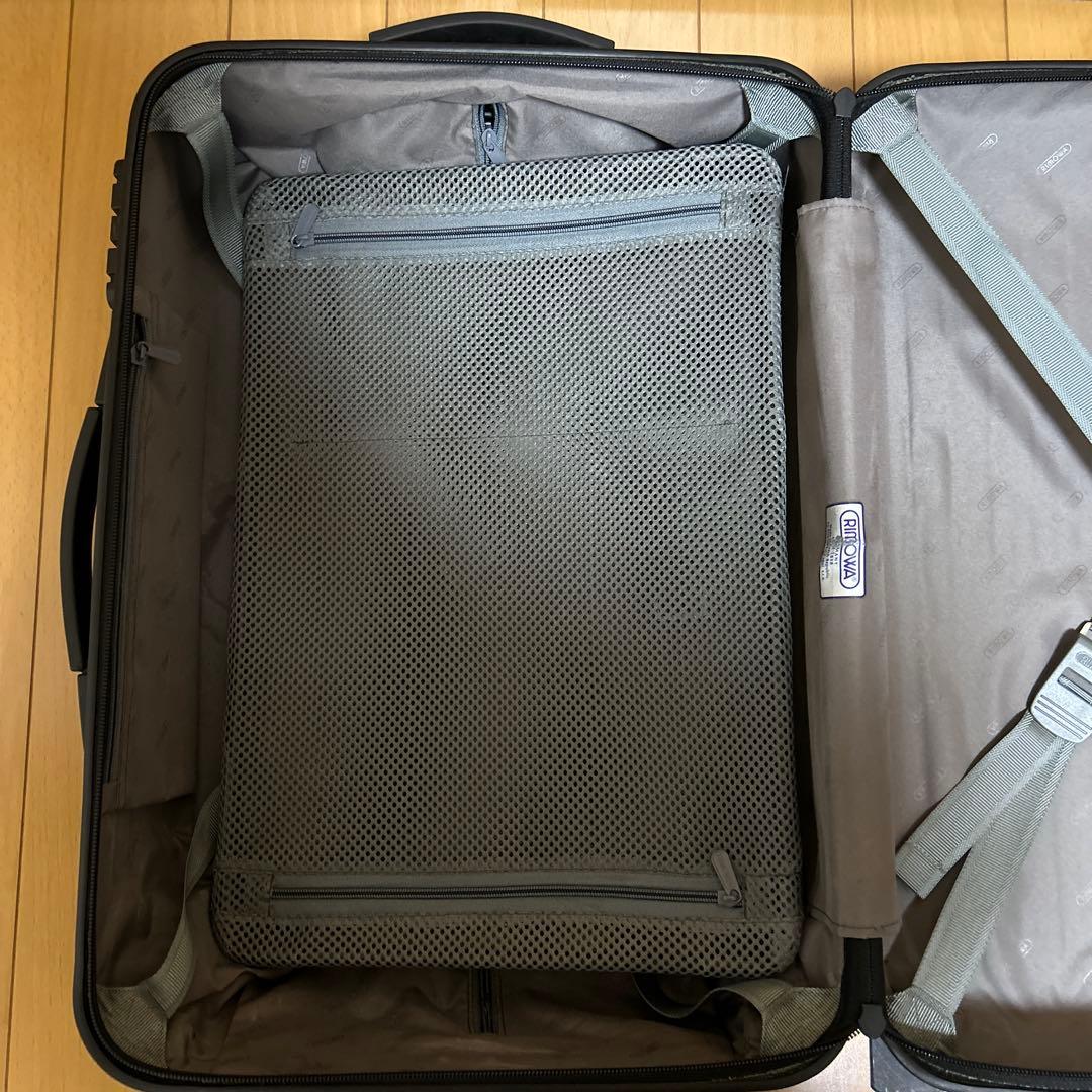 RIMOWA2輪キャリーケース