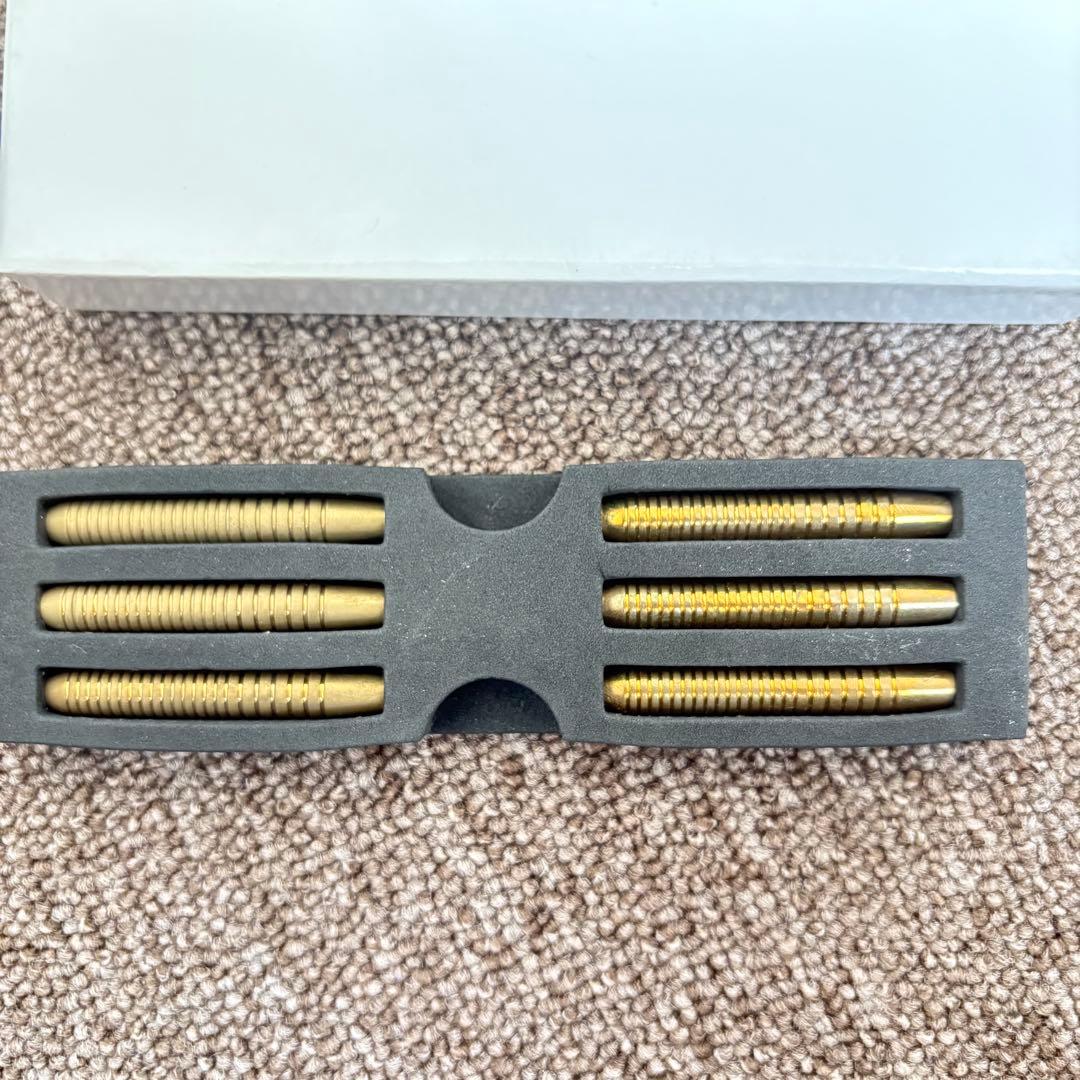 ダーツ　2セット付き　ダーツライブ 200S 電子ダーツボード