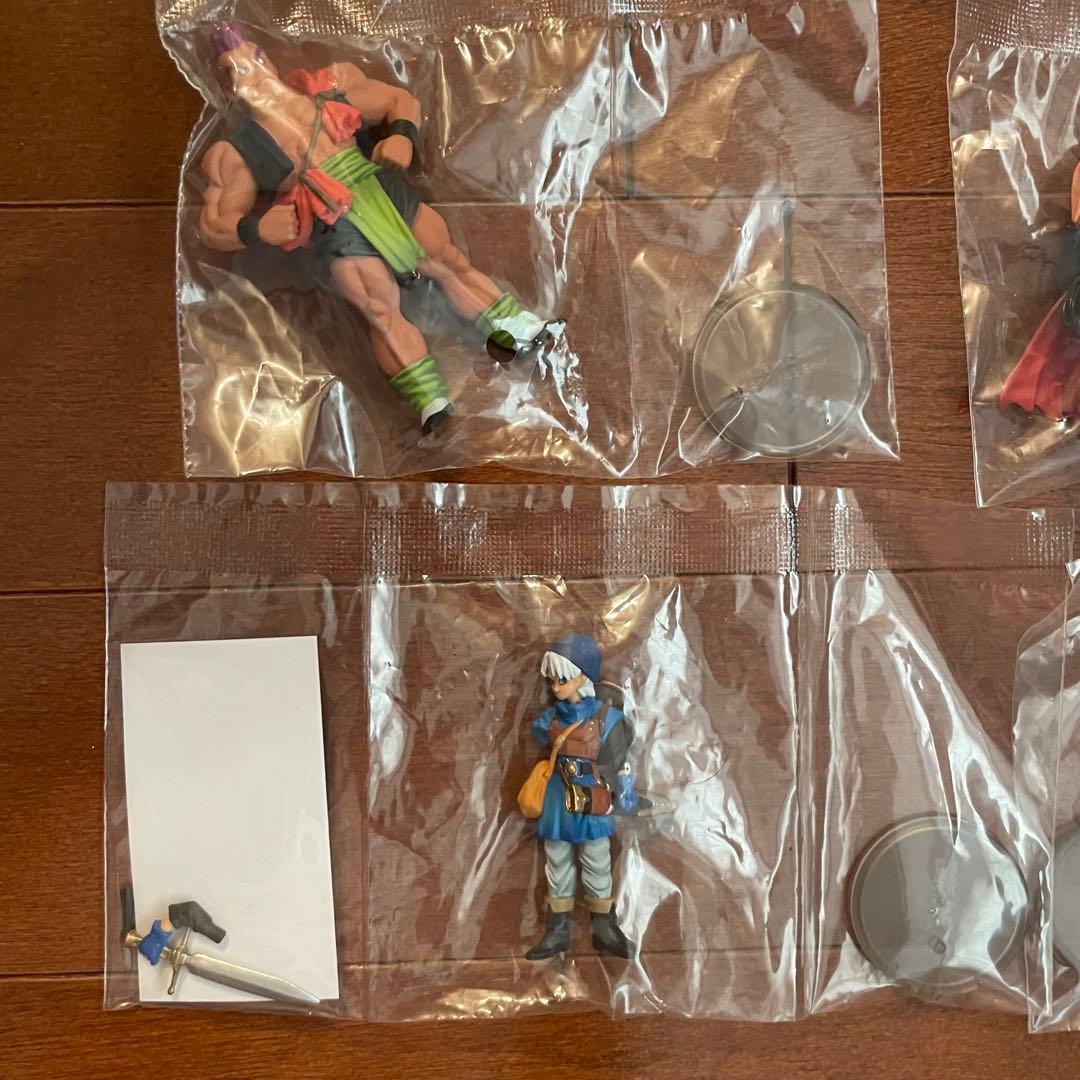 ドラゴンクエスト キャラクターフィギュアコレクション Ⅳ Ⅴ Ⅵ 24種コンプ