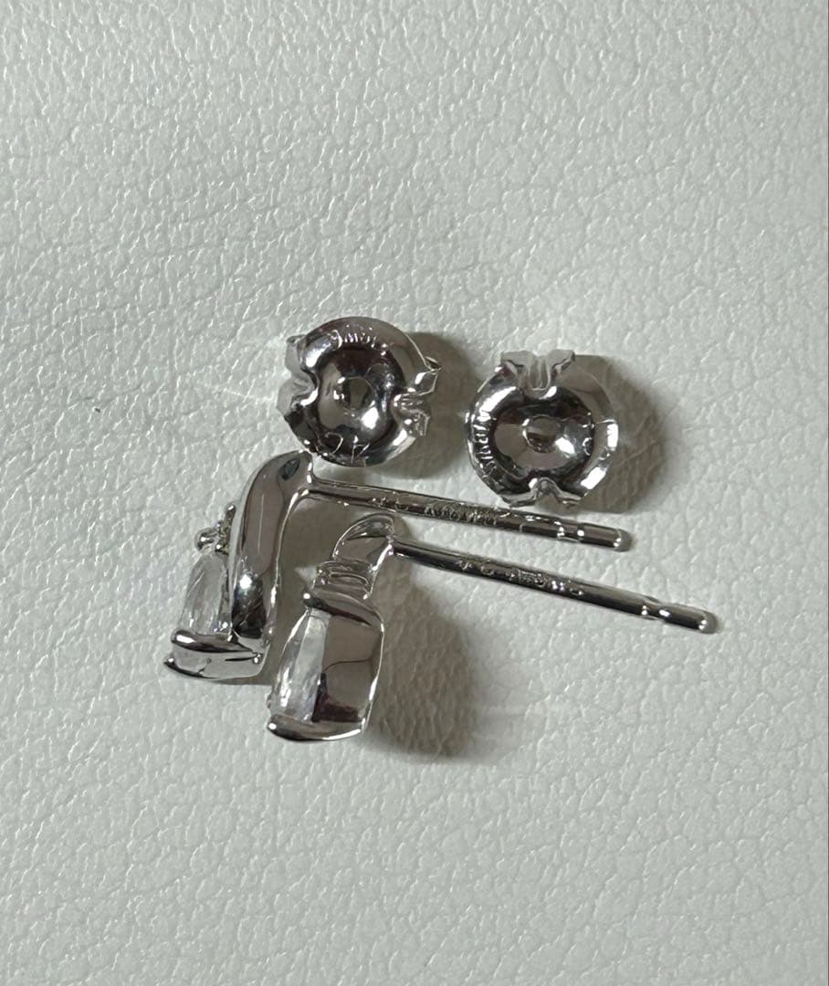 4℃ K18WG ダイヤ　ピアス