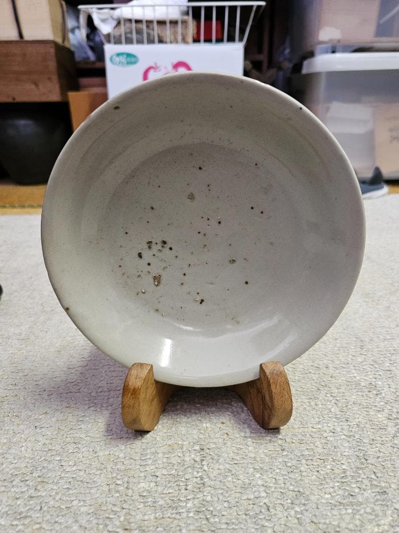 で 中国 明時代 白磁皿 振りものあります