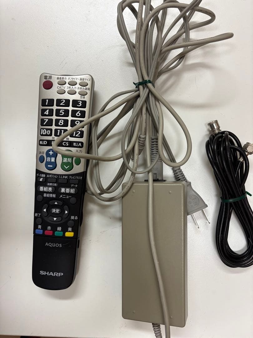 SHARP AQUOS　15インチテレビ モデル：LC-15SX7