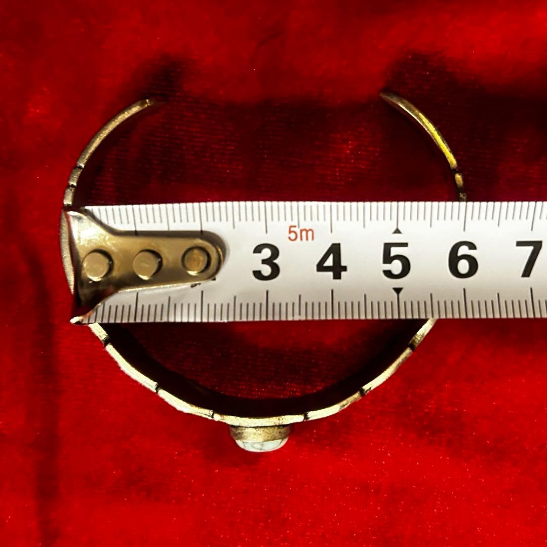 サンバーストターコイズバングル　インディアンジュエリー　ナバホ族　シルバー