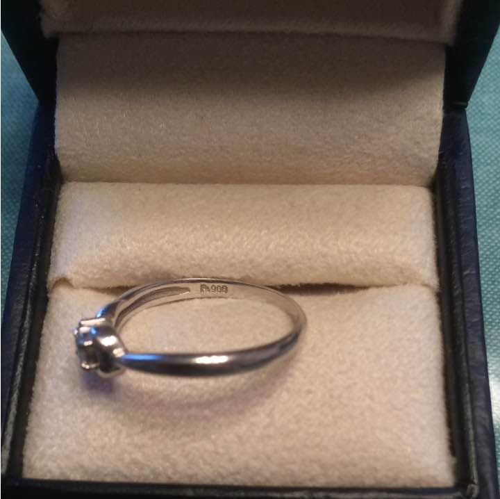 ★Pt900 ダイヤリング 0.11ct 12号