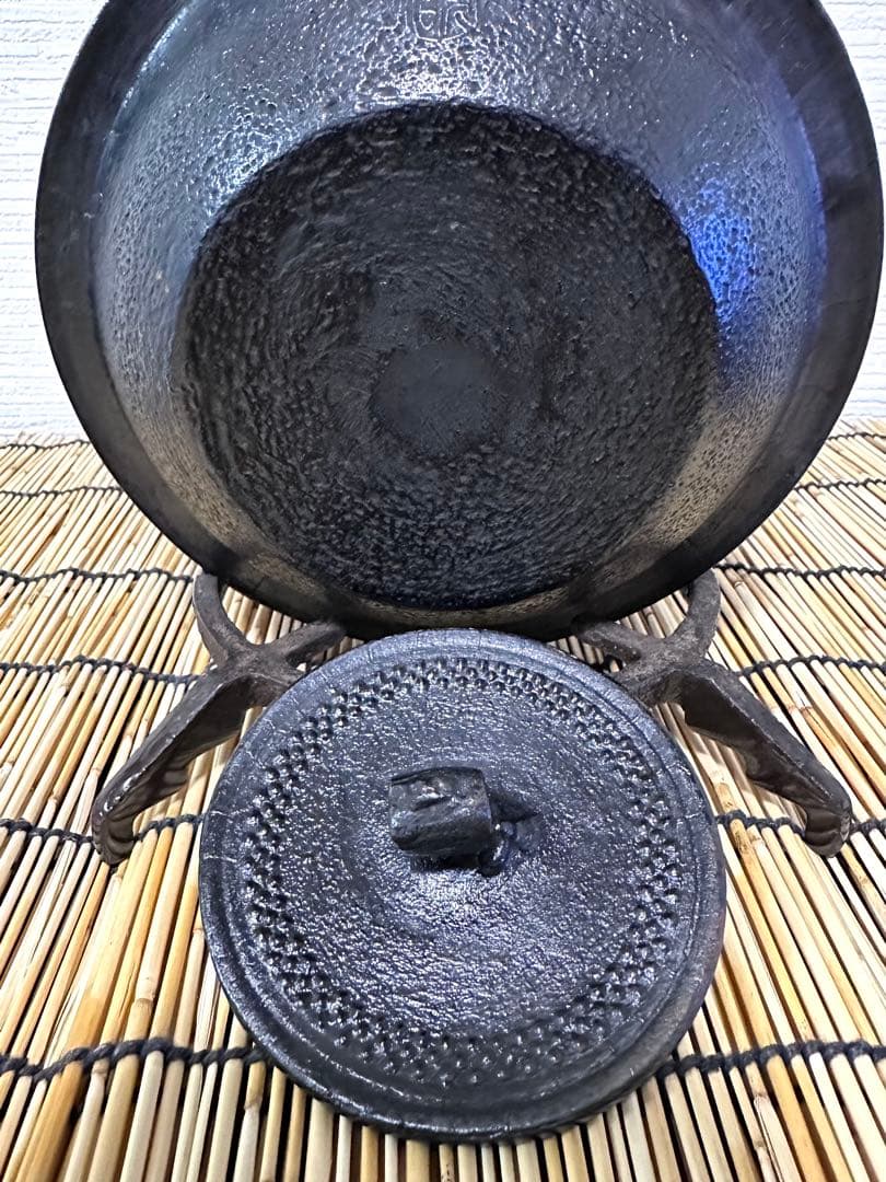 未使用品　南部伝統工芸士 及川寛治作　１５型　大アラレ　南部鉄瓶　南部鉄器　鉄瓶